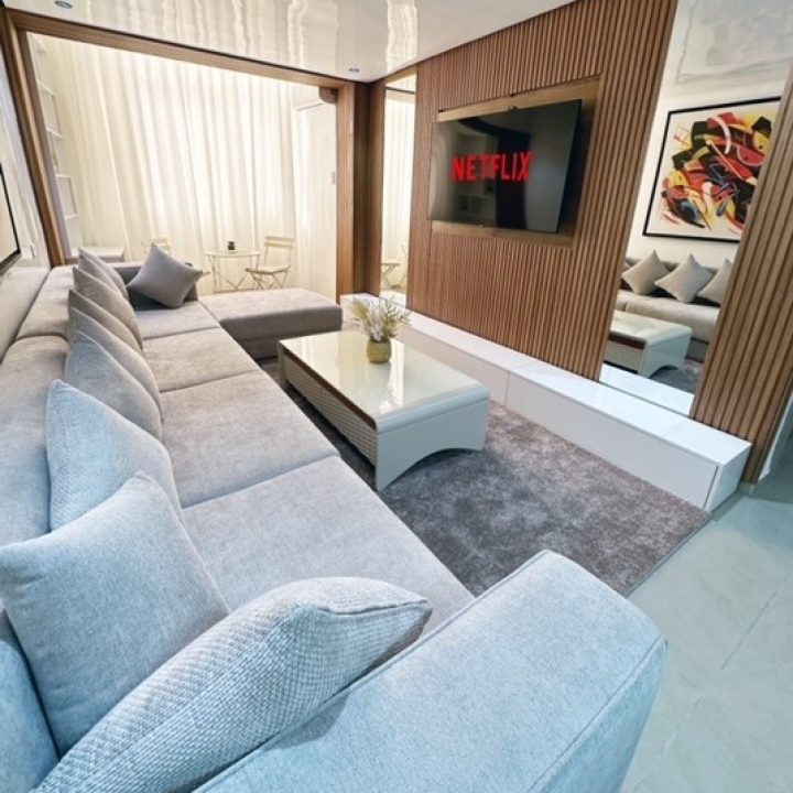 salon angle 2